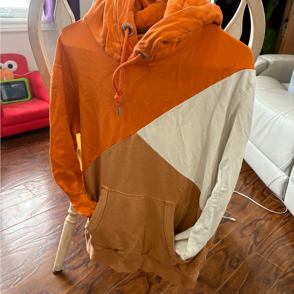 Wanakome Tri-Tone Hoodie in Orange, White, and Brown